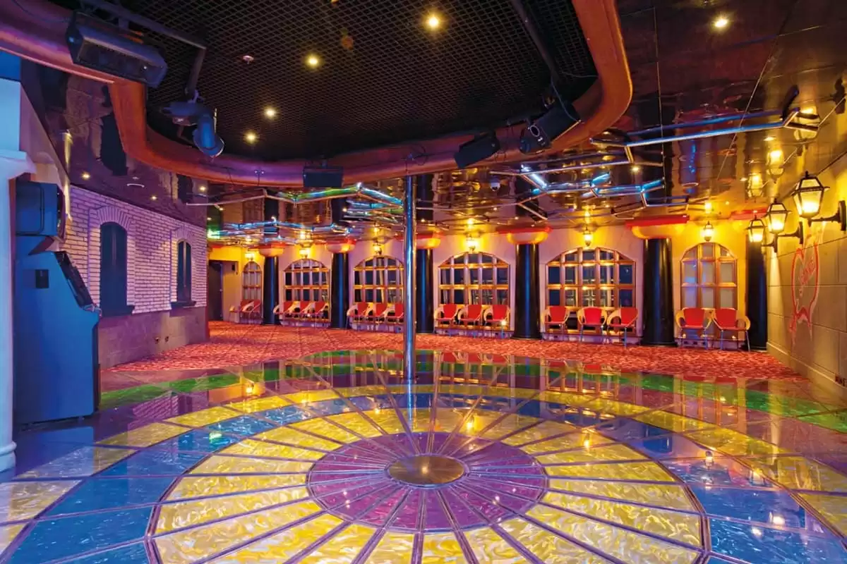 am Carnival Conquest :  cabine 10
