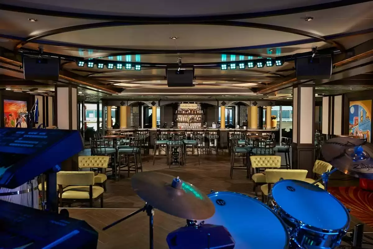 am Carnival Horizon :  cabine 30