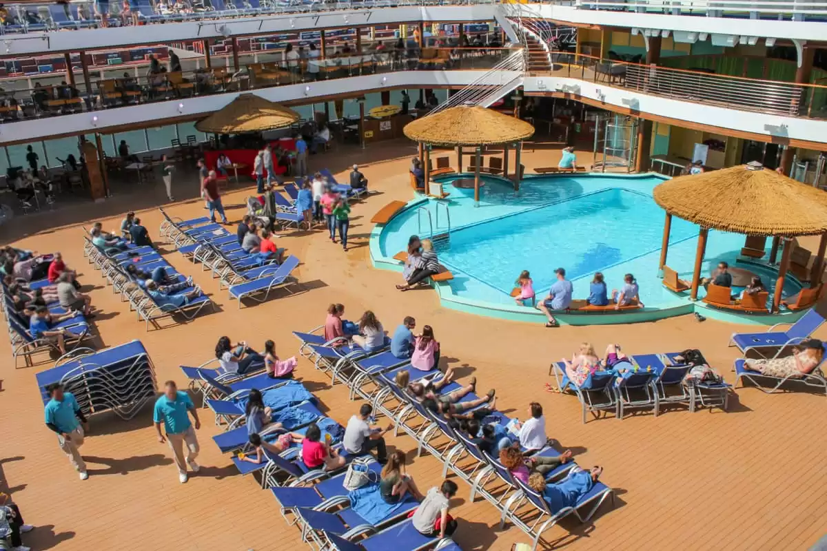 am Carnival Horizon :  cabine 42