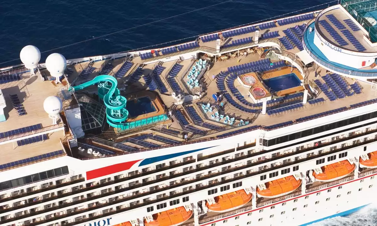 am Carnival Valor :  cabine 25