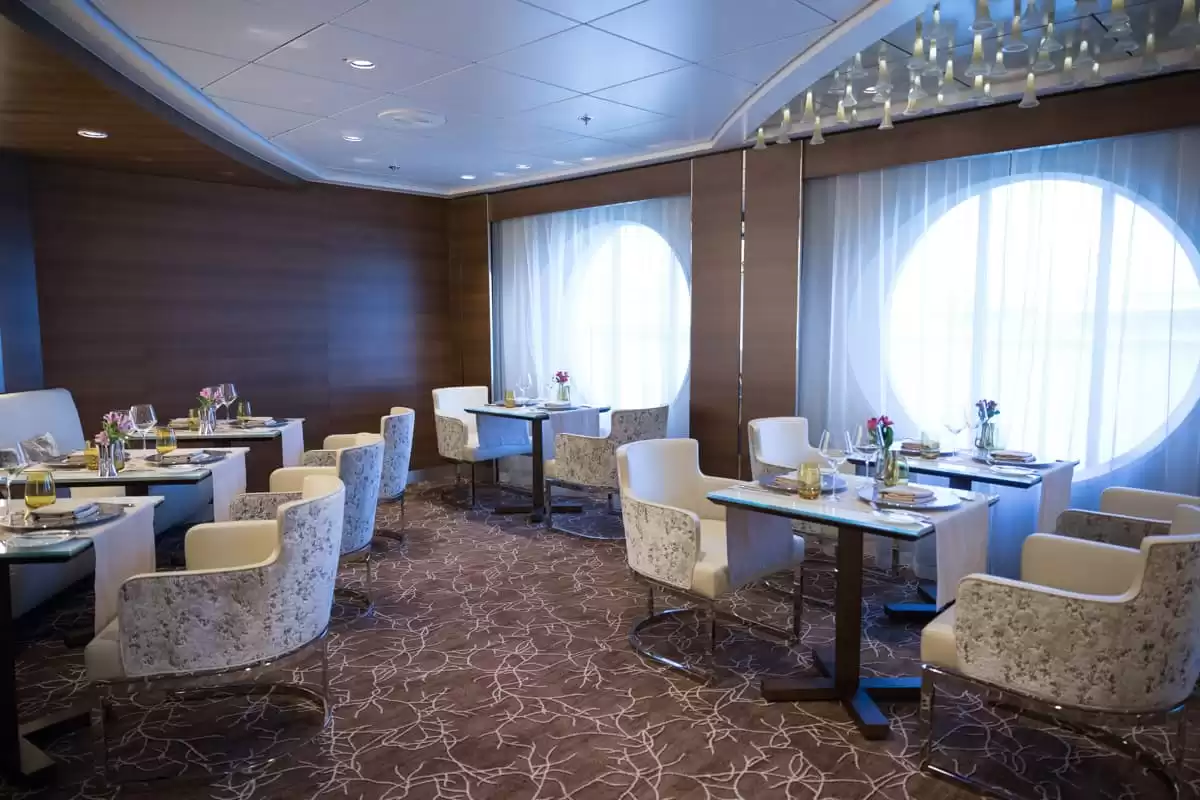 am Celebrity Summit :  cabine 3