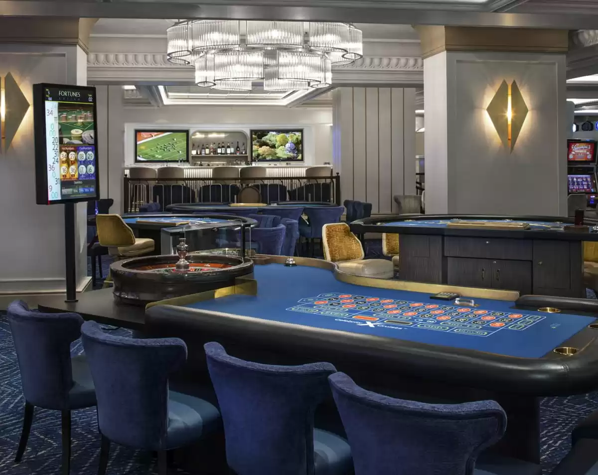 am Celebrity Summit :  cabine 4