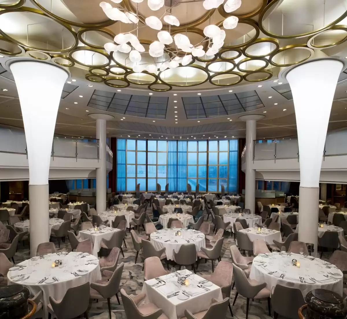 am Celebrity Summit :  cabine 7
