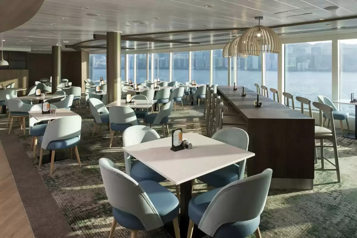 am Celebrity Summit :  cabine 10