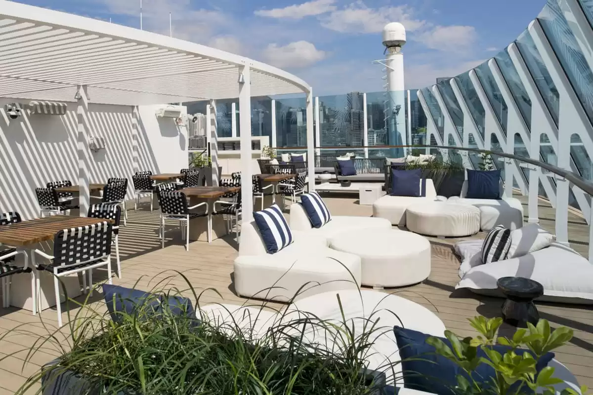 am Celebrity Summit :  cabine 32