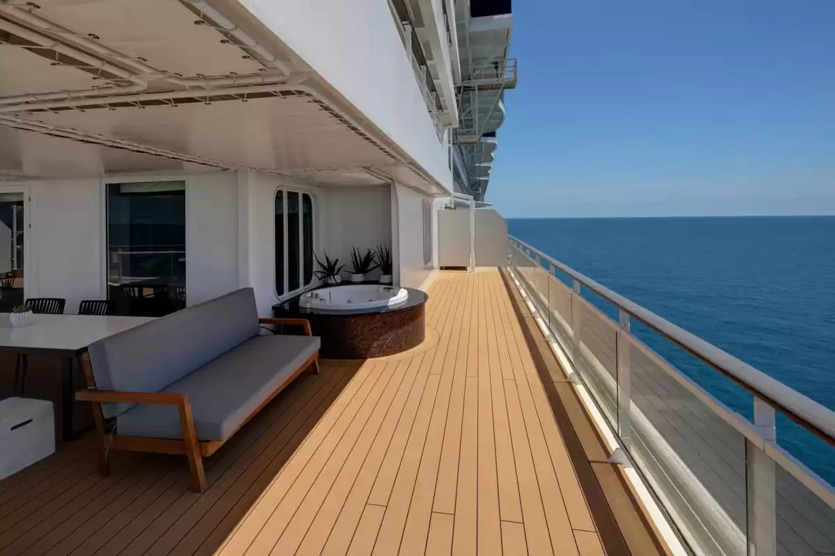 am Celebrity Summit :   5