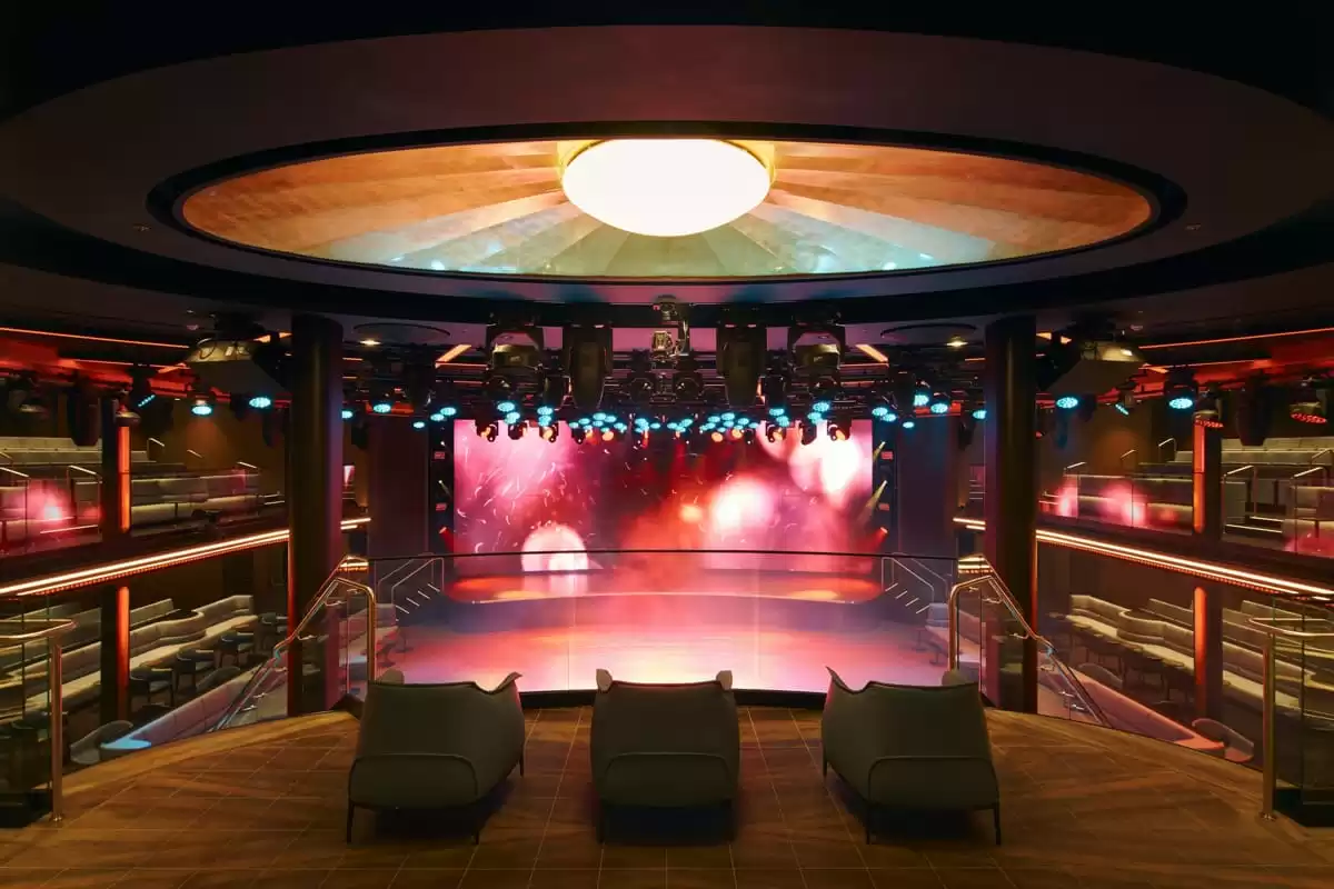 am Costa Toscana :  cabine 15