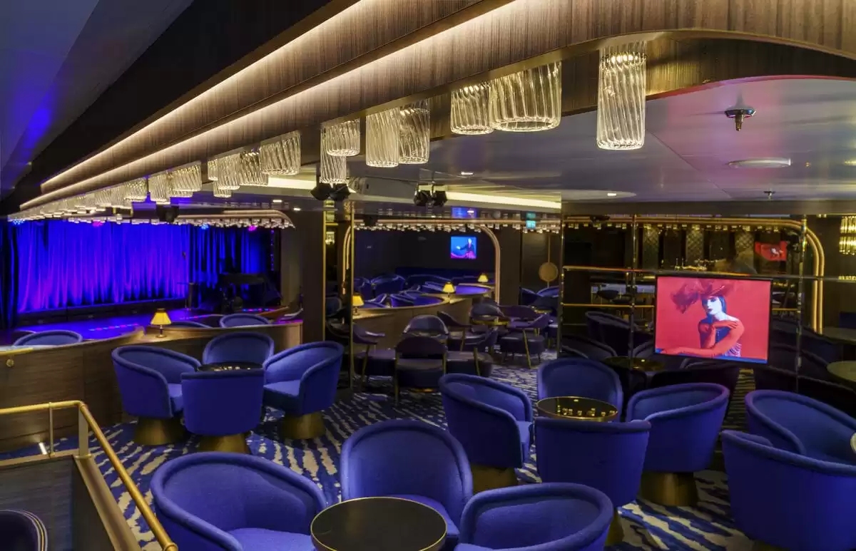 am  :  cabine 22