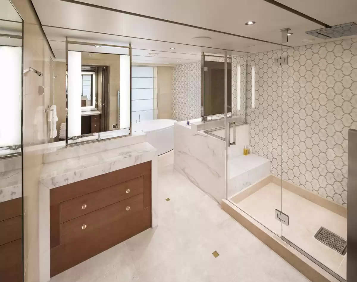 am MS Koningsdam :   6