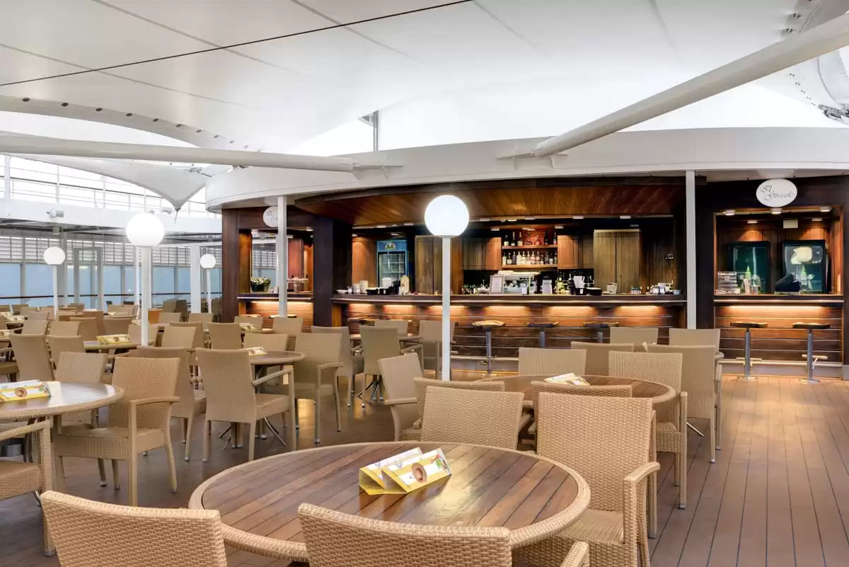 am MSC Armonia :  cabine 43