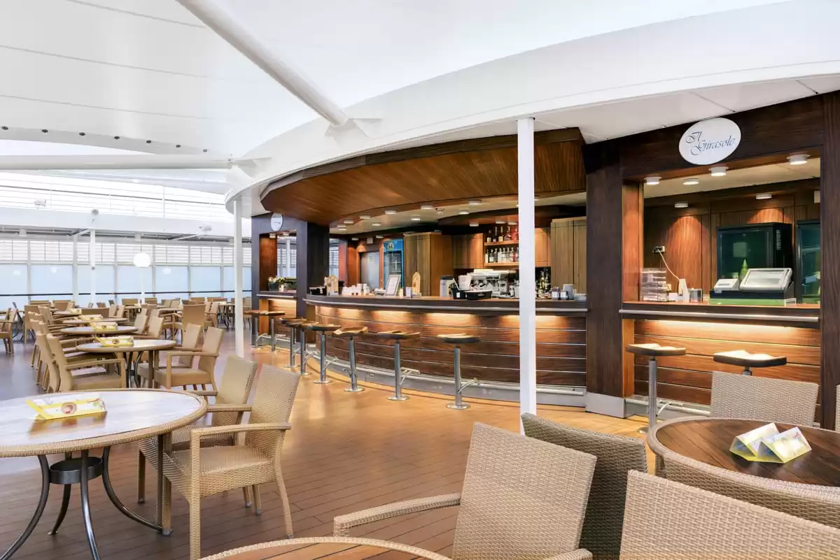 am MSC Armonia :  cabine 45