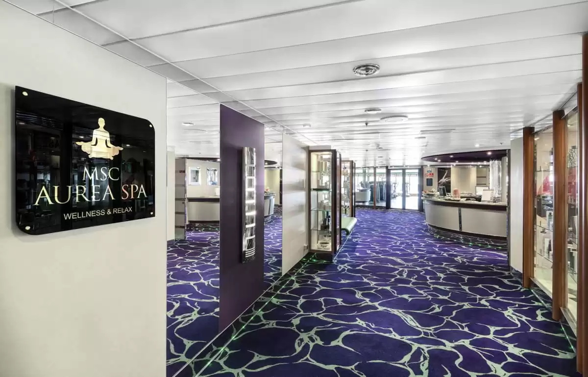 am MSC Armonia :  cabine 48