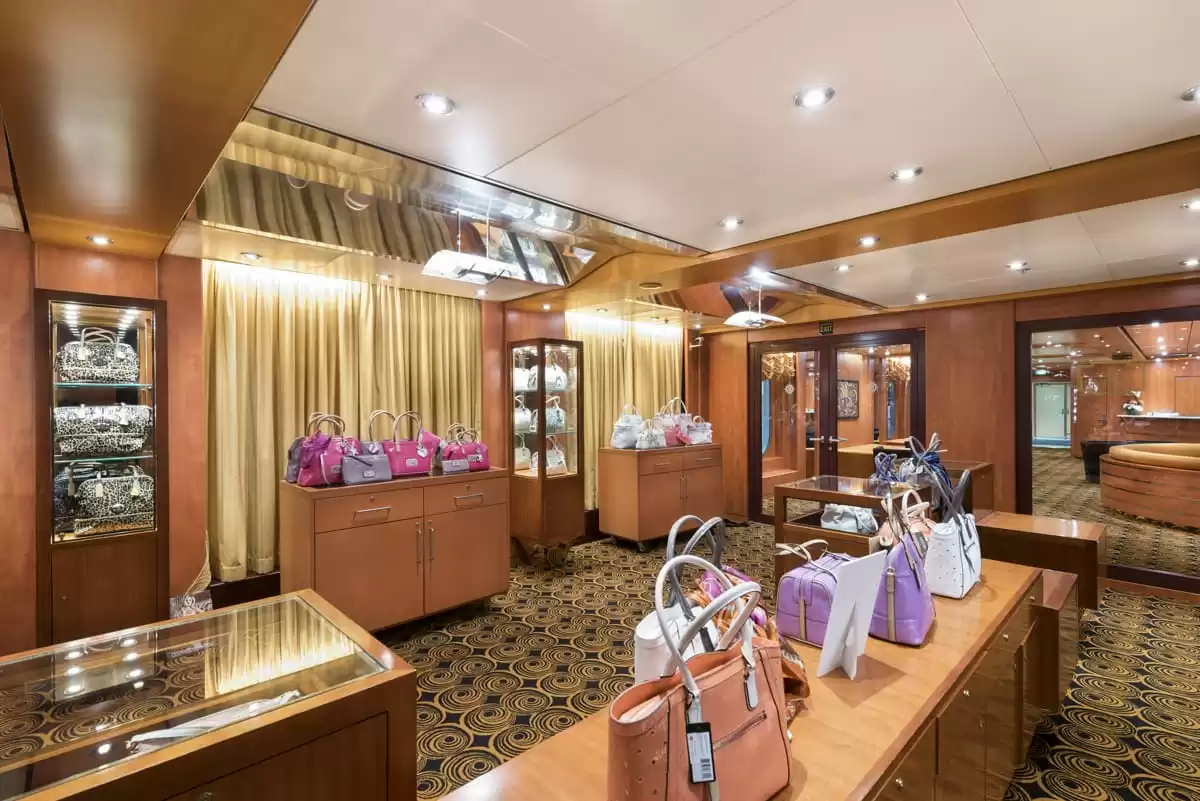 am MSC Armonia :  cabine 49