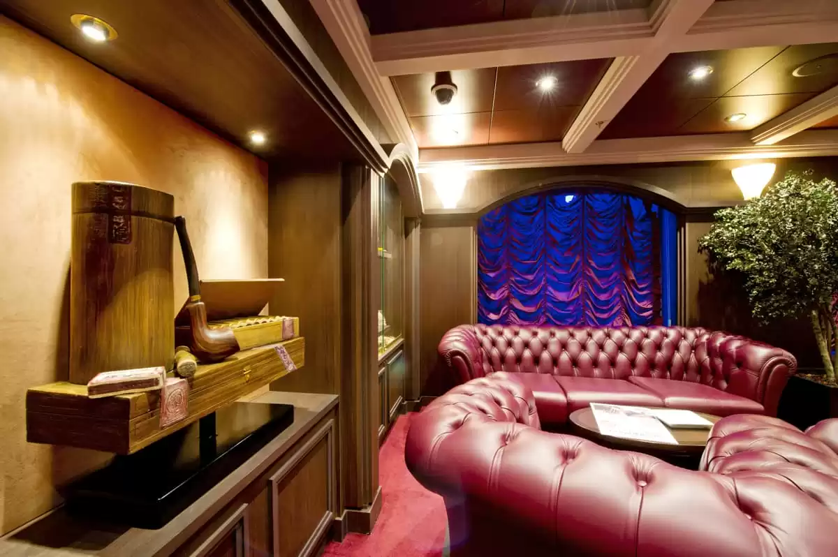 am  :  cabine 46