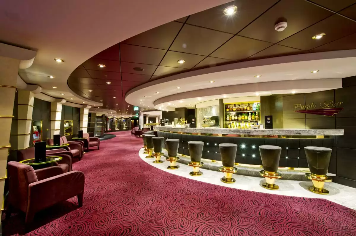 am  :  cabine 74