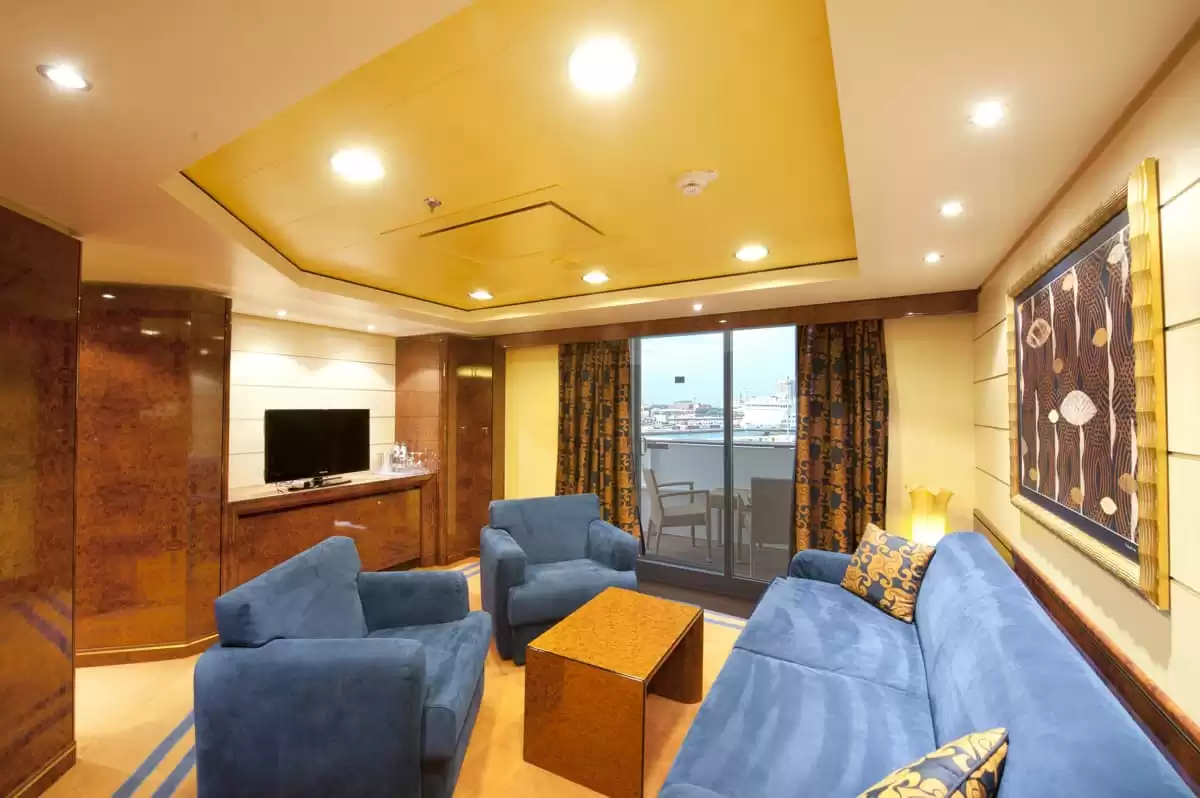 am MSC Splendida :   14