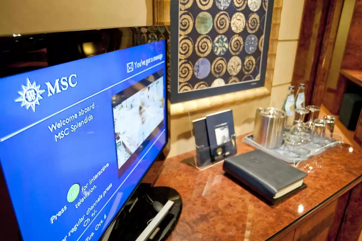am MSC Splendida :   7