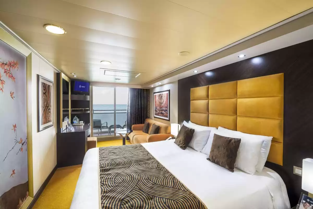 am MSC Splendida :   3