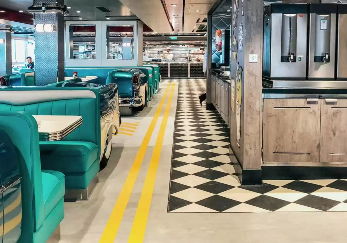 am Norwegian Encore :  cabine 61