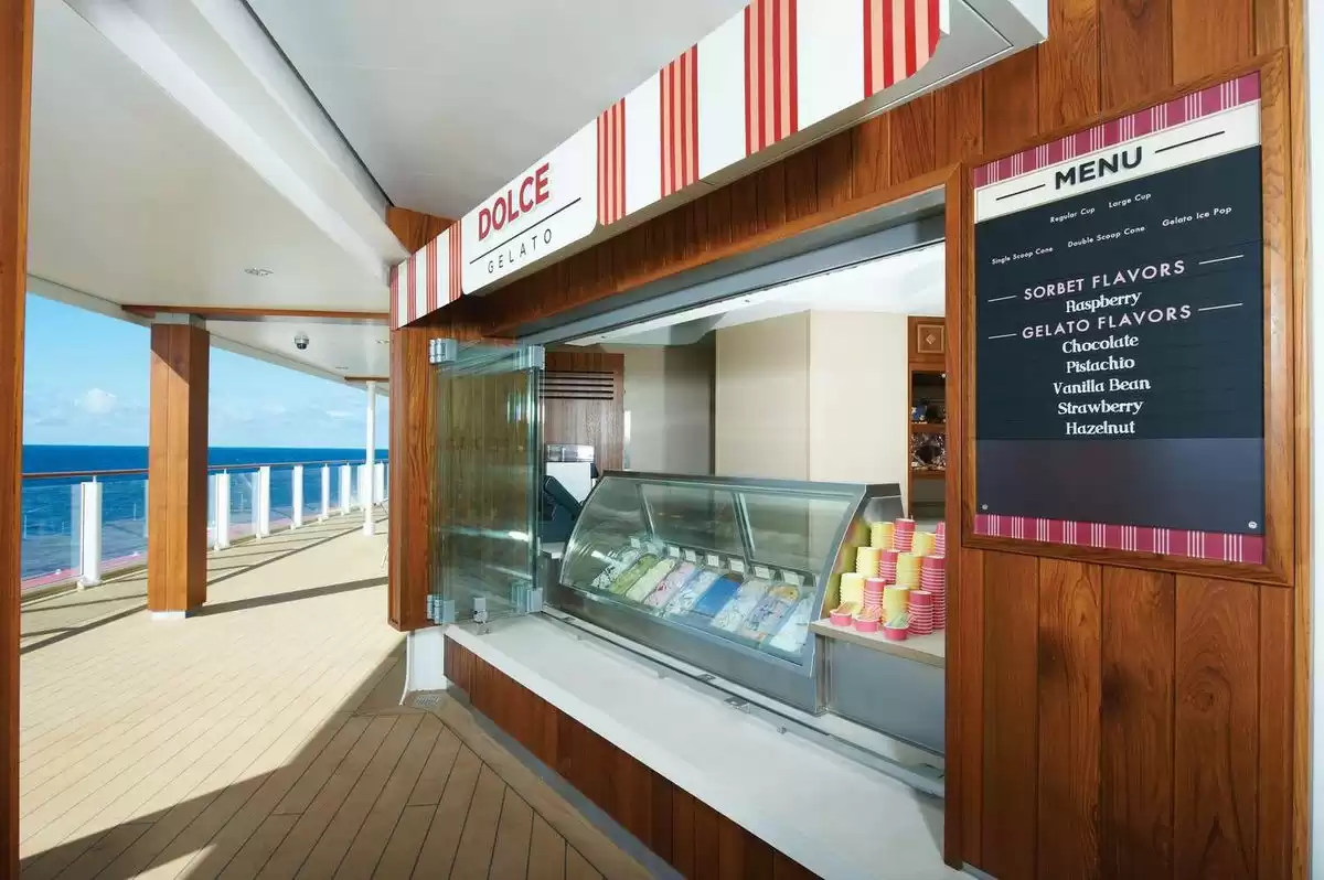 am Norwegian Encore :  cabine 93