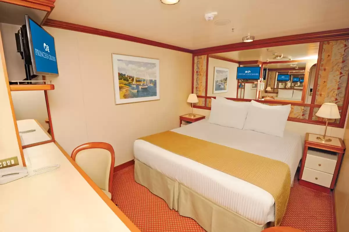 am Sapphire princess :   1