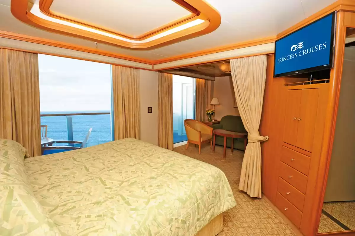 am Sapphire princess :   2