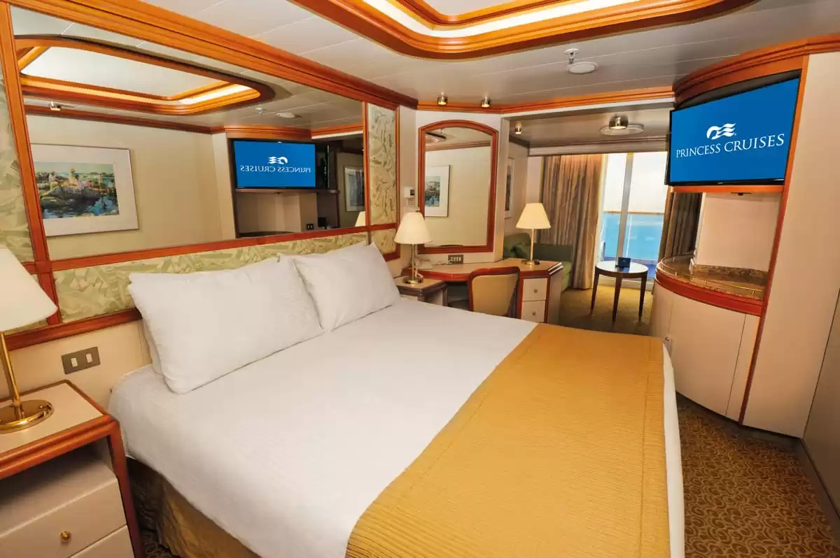 am Sapphire princess :   3