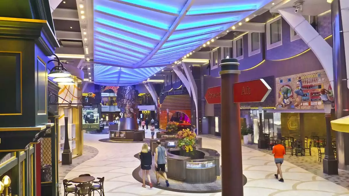 am Symphony of the Seas :  cabine 23