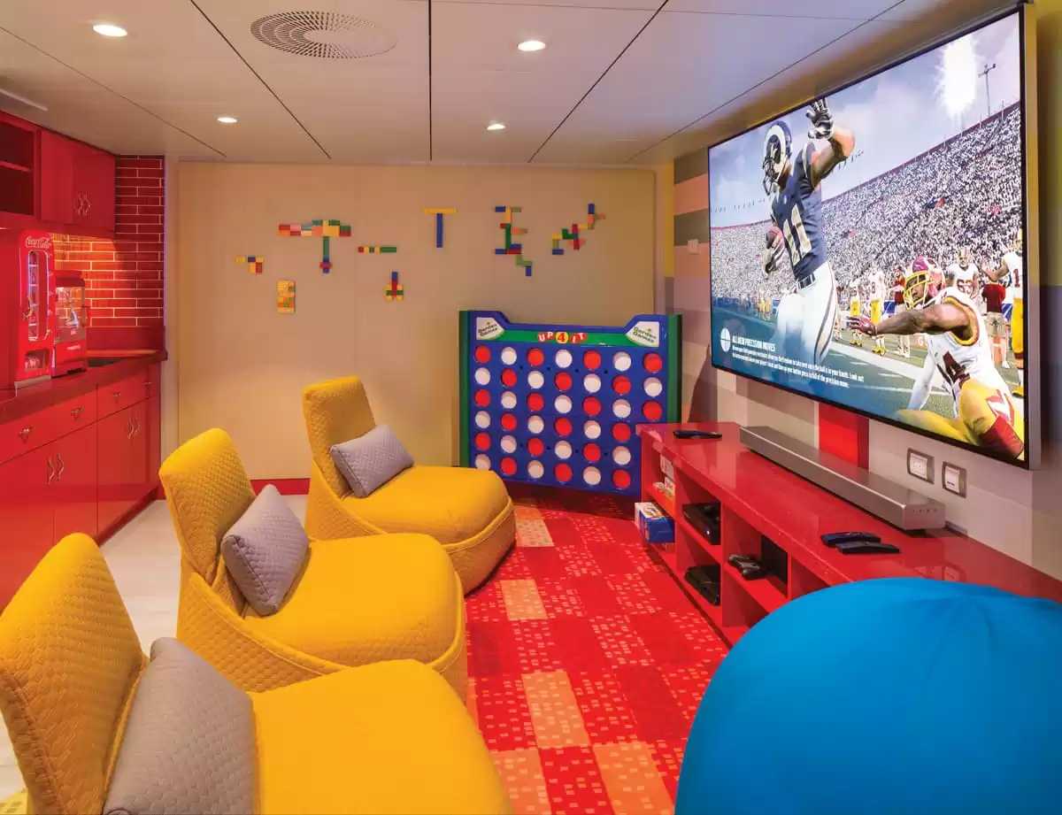 am Symphony of the Seas :   12