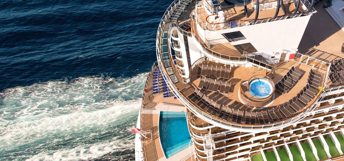 2- SUNSET BEACH POOL <br> RUHEOASE AUF DEM OBERDECK