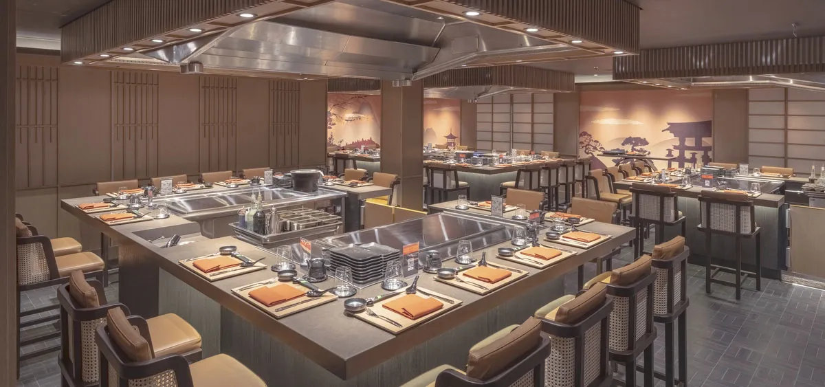 4- GASTRONOMISCHE ABENTEUERREISE AN BORD <br>EINE WELTREISE DER GENÜSSE