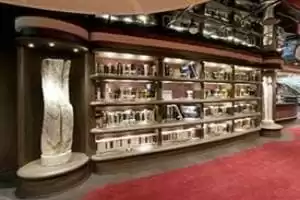 MSC Yacht Club Bibliothek