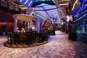 Verschiedene Boutiquen