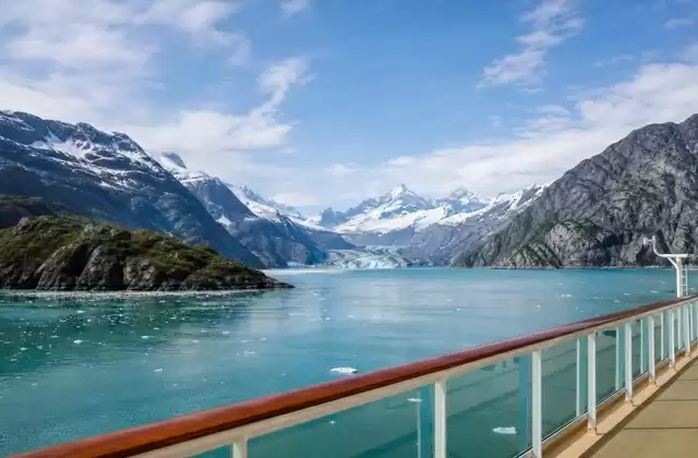 Vom Schiffsdeck aus in Glacier Bay