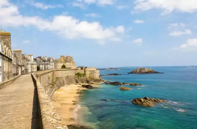 Von Saint-Malo