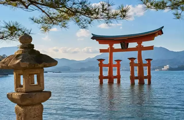 Von Miyajima aus