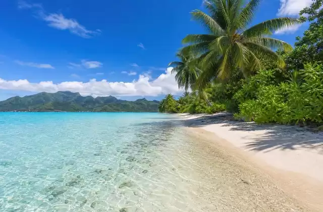 In Huahine