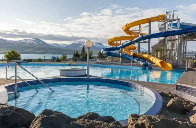 Schwimmbad von Akureyri