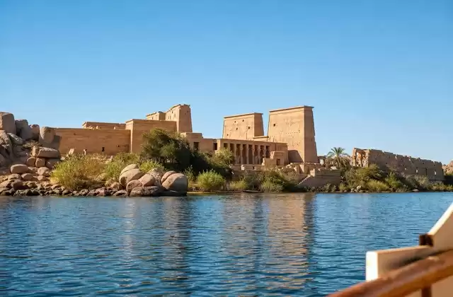 Mit dem Boot zum Philae-Tempel