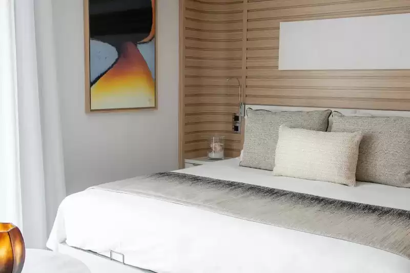 Deluxe Suite Deck 3