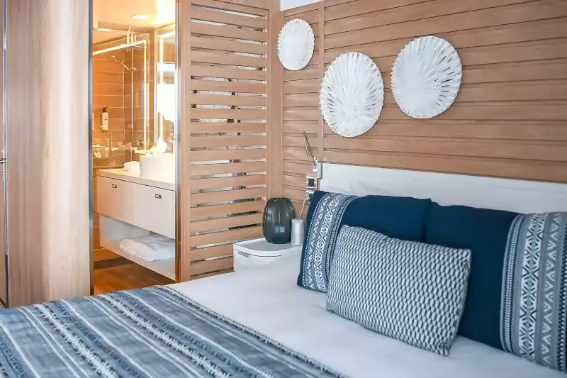 Deluxe Suite Deck 3