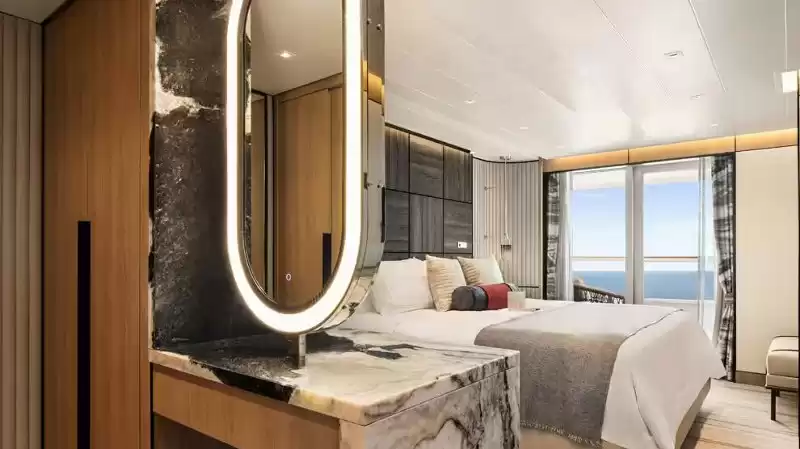 Oceania Suite