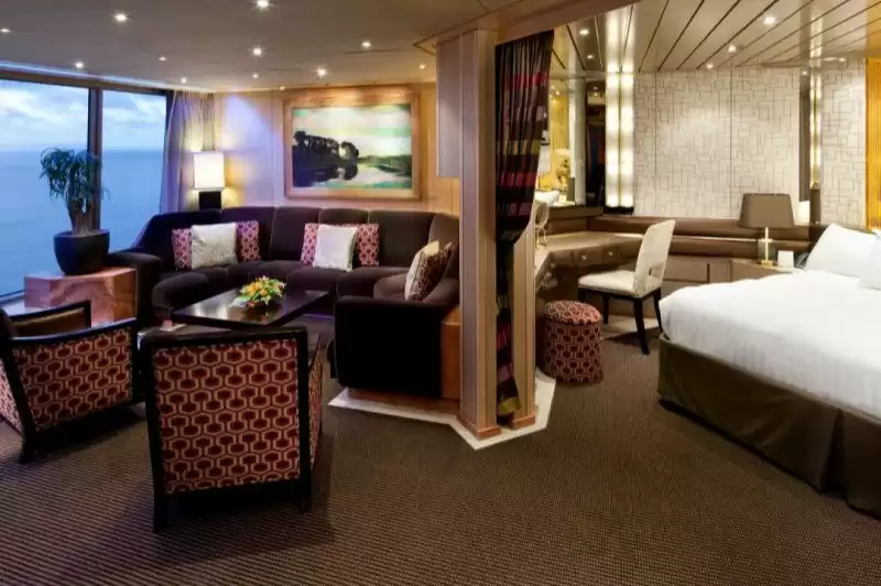 Pinnacle Suite