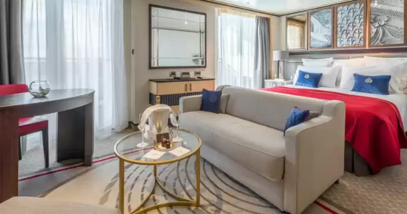 Queen Suite