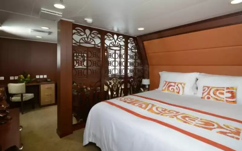 Royale Suite
