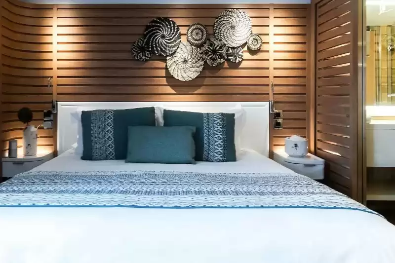 Deluxe Suite Deck 5